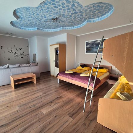 Apartments Furman - Self Check-In Rakek Esterno foto